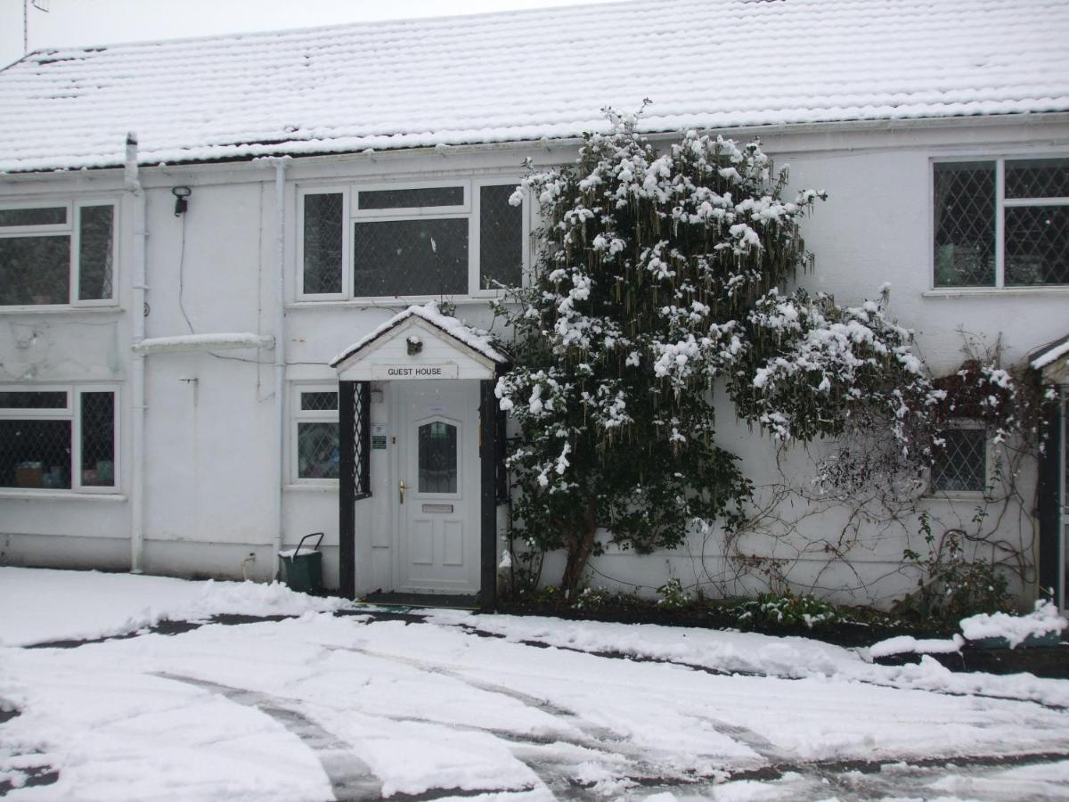 Cwmbach Guest House Ніт Екстер'єр фото