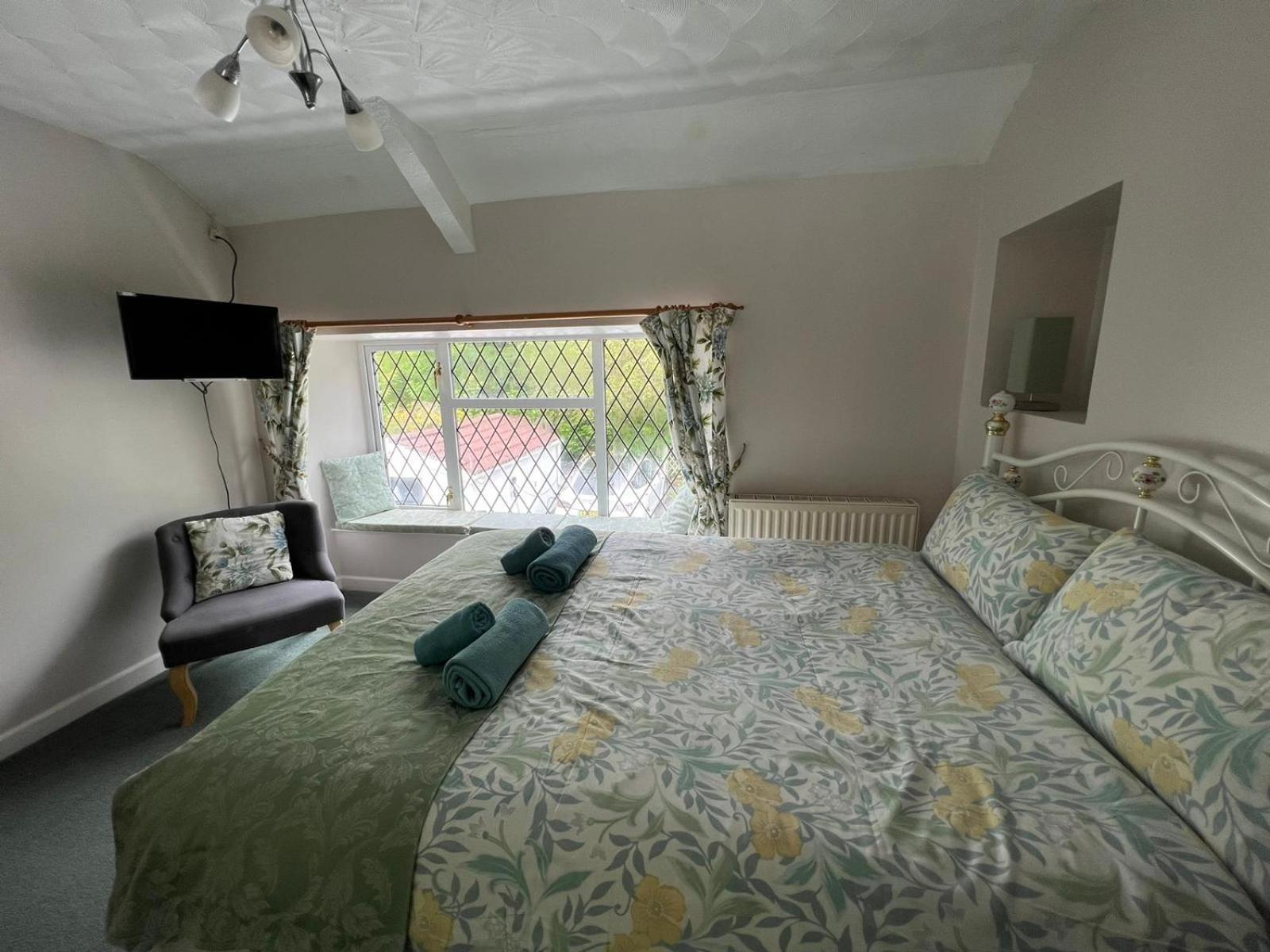 Cwmbach Guest House Ніт Номер фото